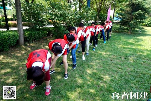 团队拓展训练基地参训人数有规定吗？