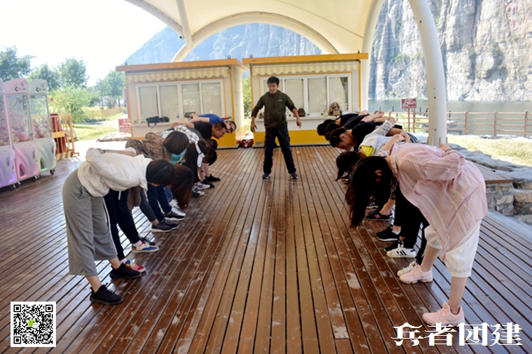 团队拓展训练 (67).jpg